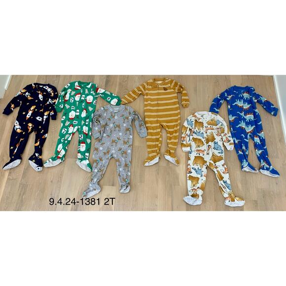 BUNDLE TODDLER CLOTHES! Carter's Footed Onesies 2T